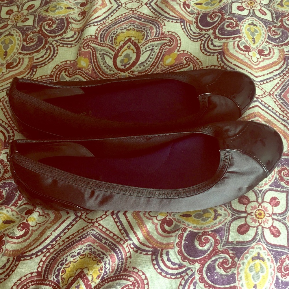 Dana Buchman flats Size 8.5